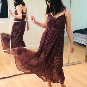 Abercrombie & Fitch sleeveless midi flower dress